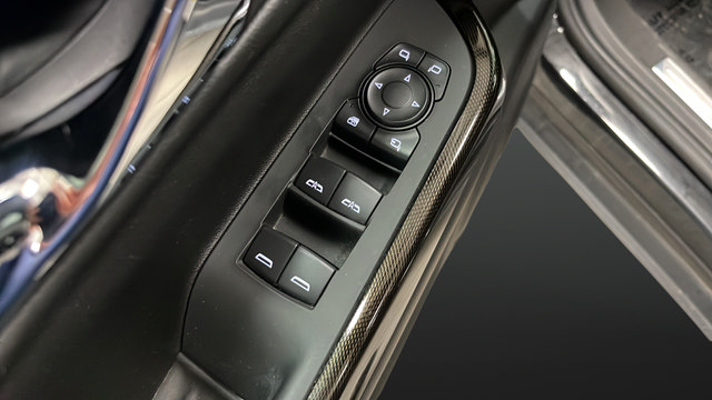 Used 2022 GMC Acadia AT4 w/ Technology Package AWD/4WD image 22