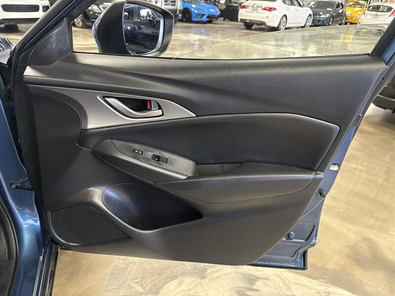 Used 2019 MAZDA CX-3 Sport FWD image 18