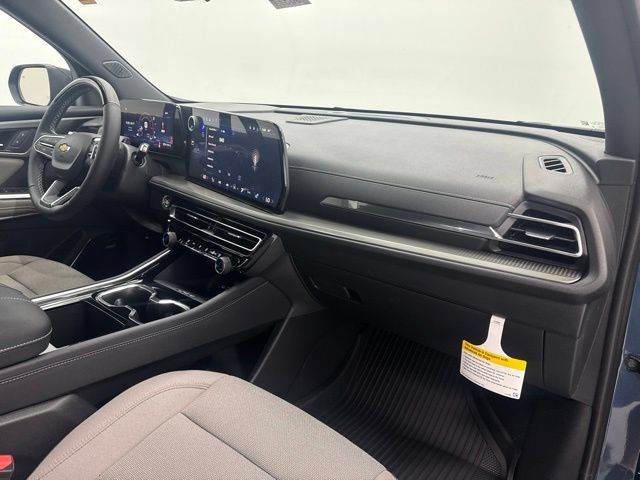 New 2026 Chevrolet Traverse LT w/ Enhanced Driving Package FWD image 32