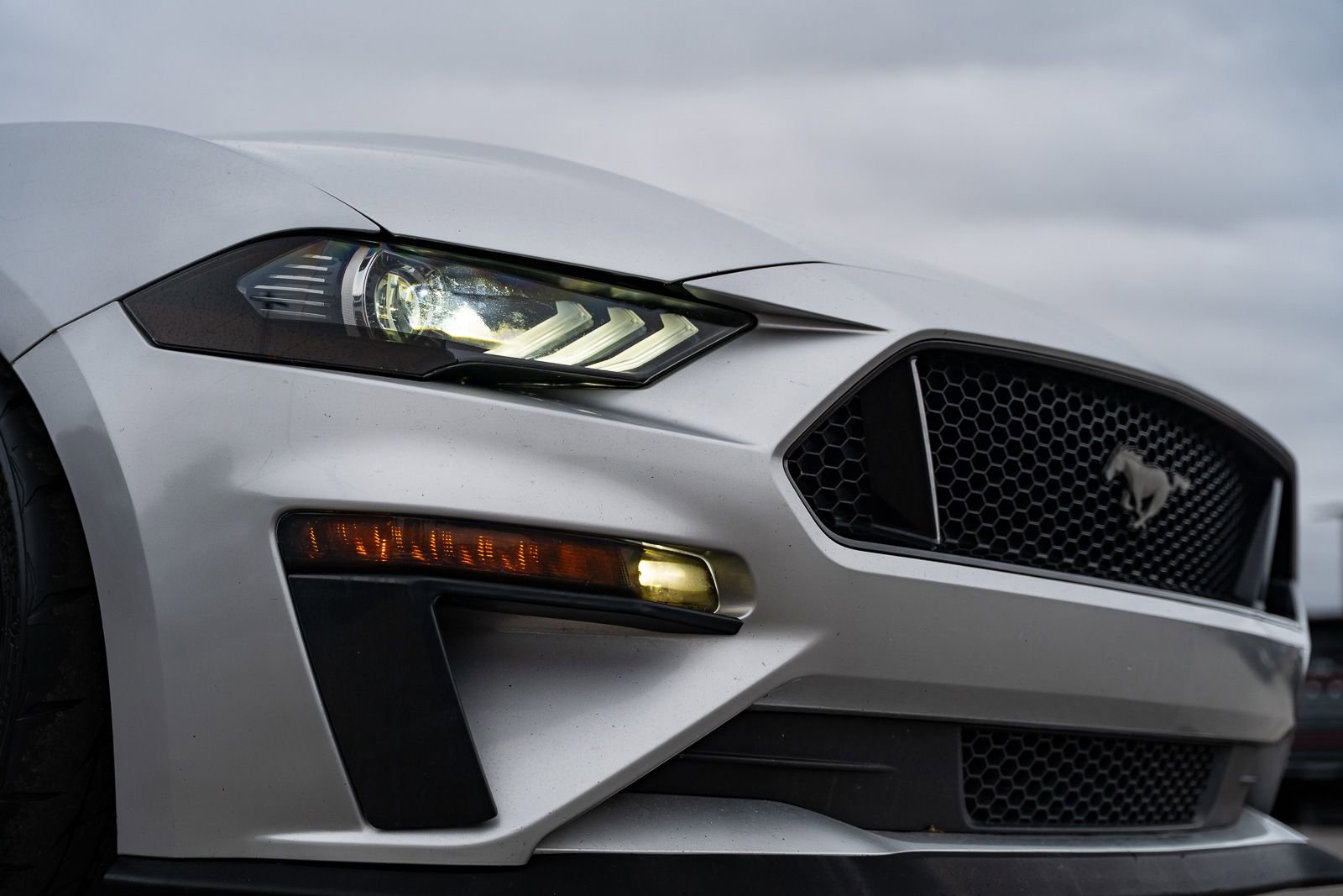 Used 2018 Ford Mustang GT w/ GT Performance Package RWD image 10