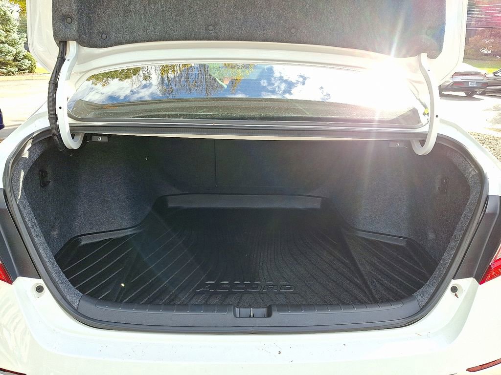 Used 2022 Honda Accord Touring image 33