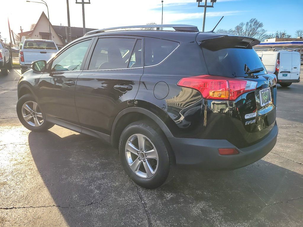 Used 2015 Toyota RAV4 XLE image 6
