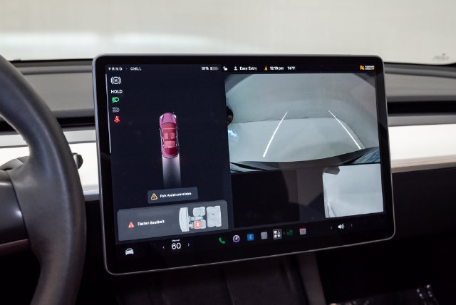 Used 2023 Tesla Model 3 Performance AWD/4WD image 14