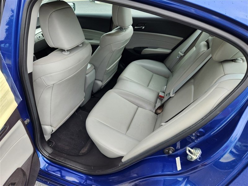 Used 2016 Acura ILX image 12