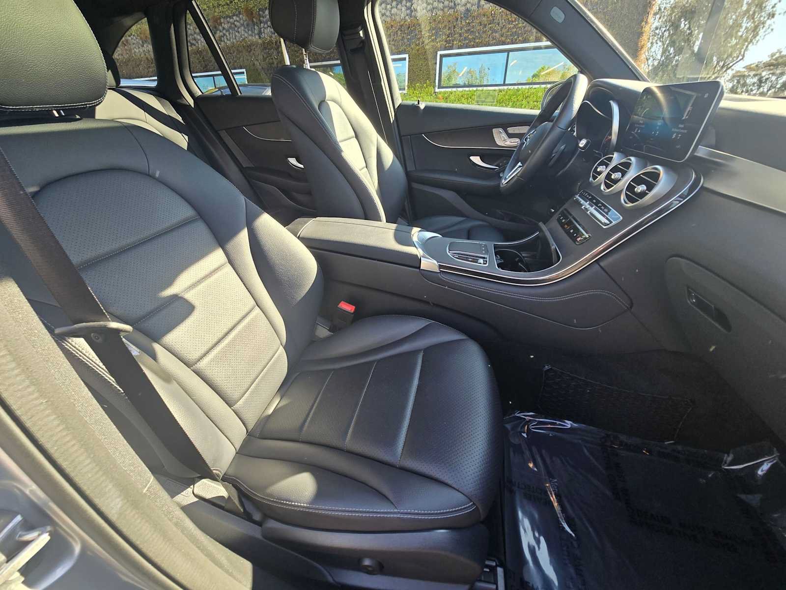 Used 2020 Mercedes-Benz GLC 300 image 10