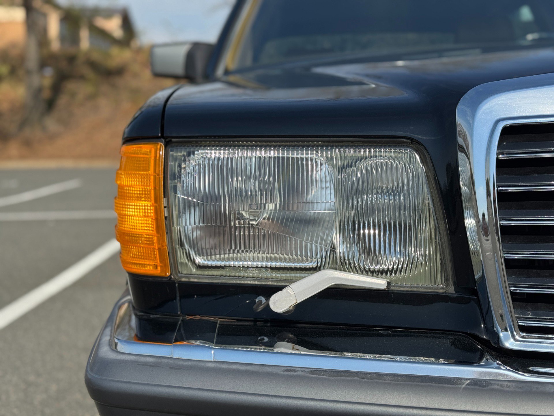 Used 1990 Mercedes-Benz 560 SEL image 19