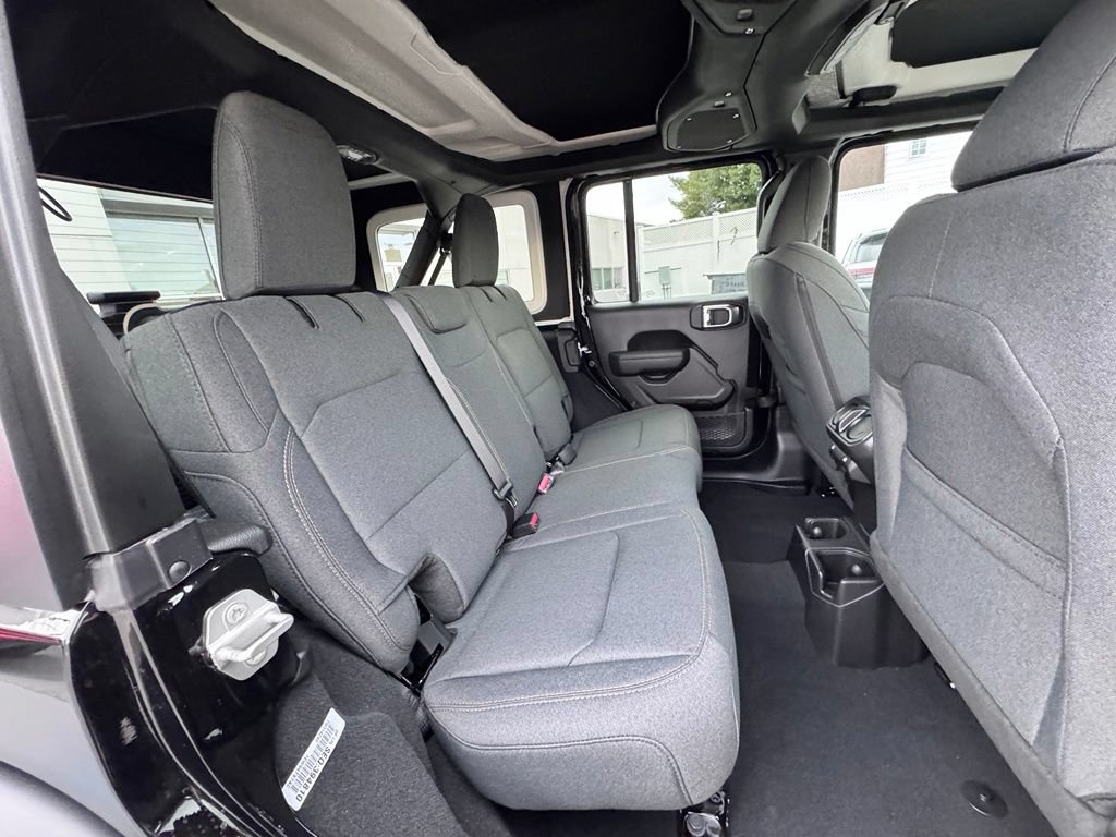 New 2026 Jeep Wrangler Unlimited Sport AWD/4WD image 18