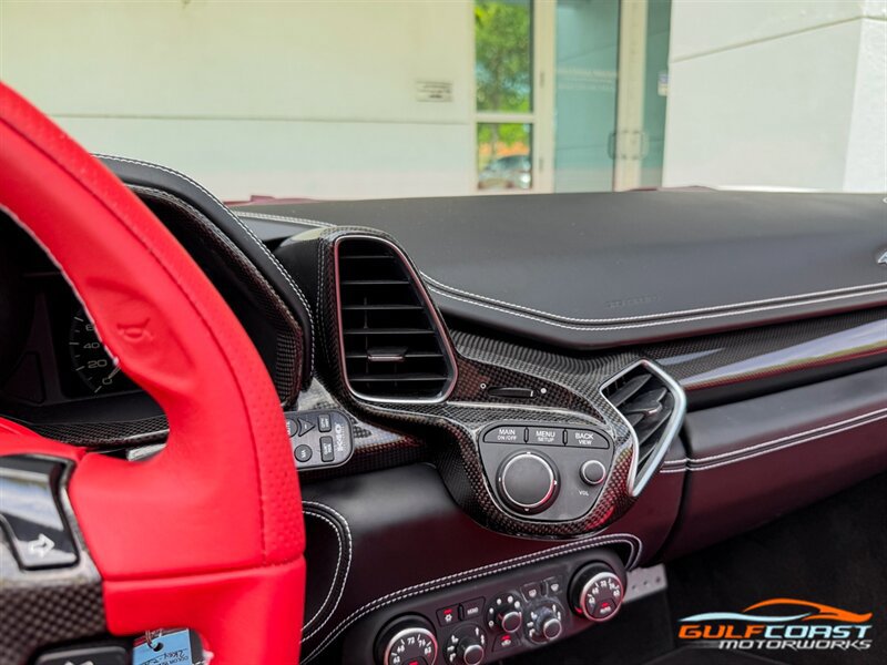 Used 2014 Ferrari 458 Spider RWD image 15