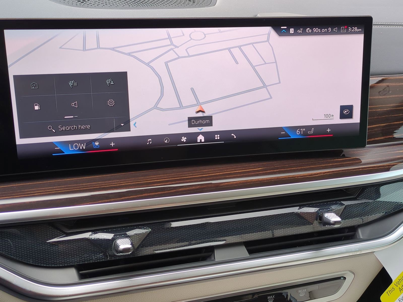 Used 2026 BMW X7 xDrive40i image 24