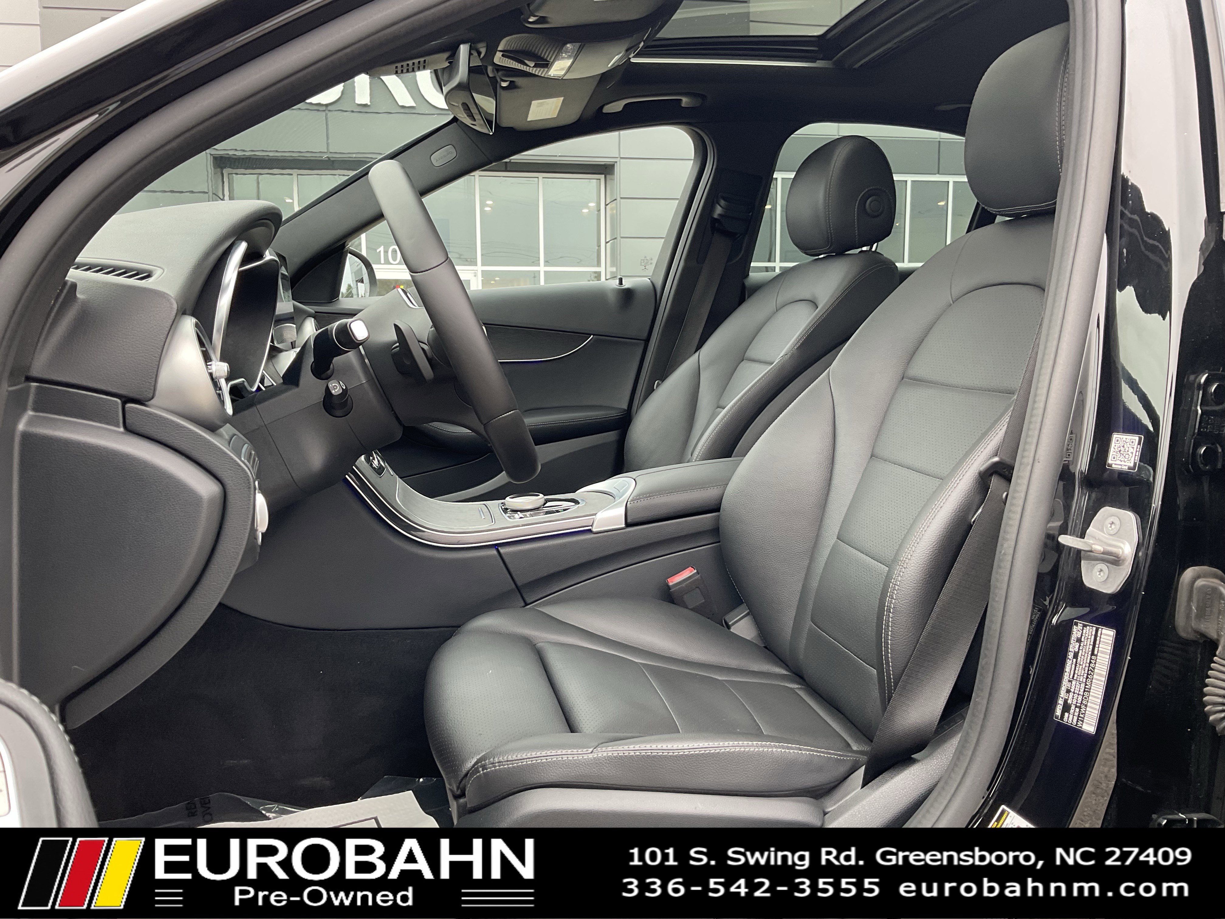 Used 2021 Mercedes-Benz C 300 Sedan w/ Premium Package image 8