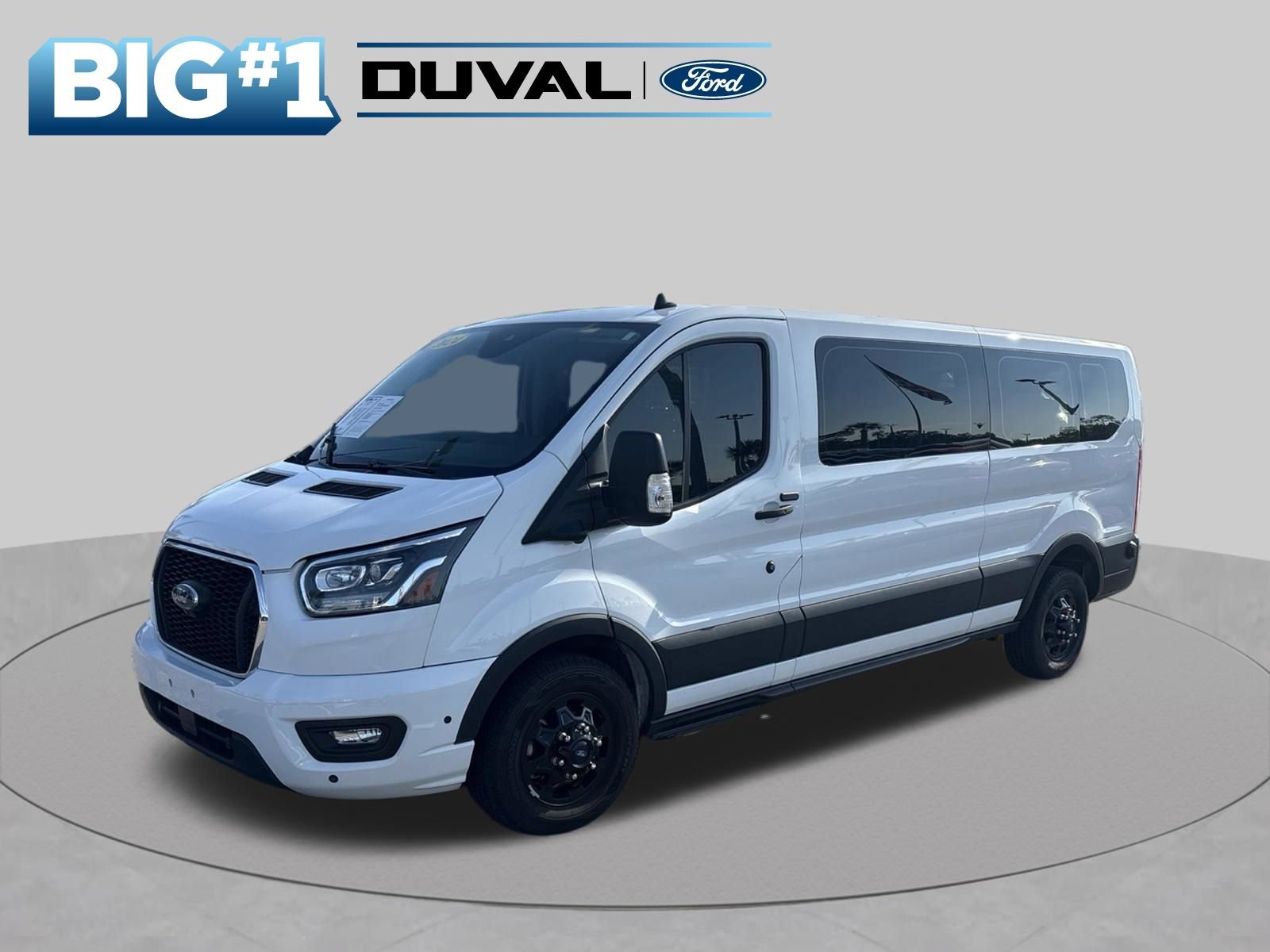 Used 2024 Ford Transit 350 XLT AWD/4WD image 3