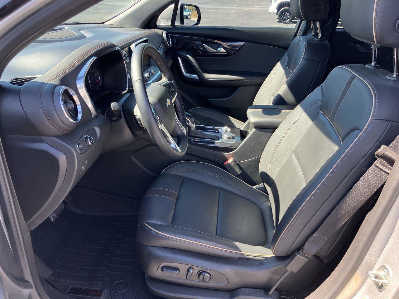 Used 2022 Chevrolet Blazer Premier image 13