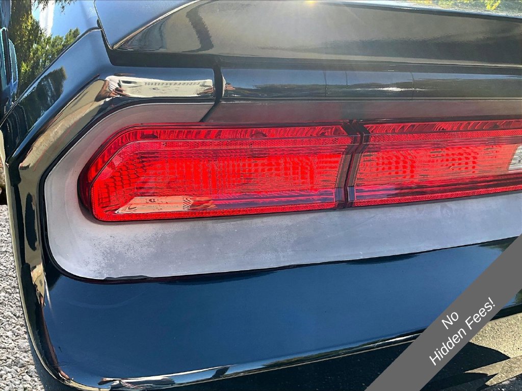 Used 2012 Dodge Challenger R/T RWD image 26