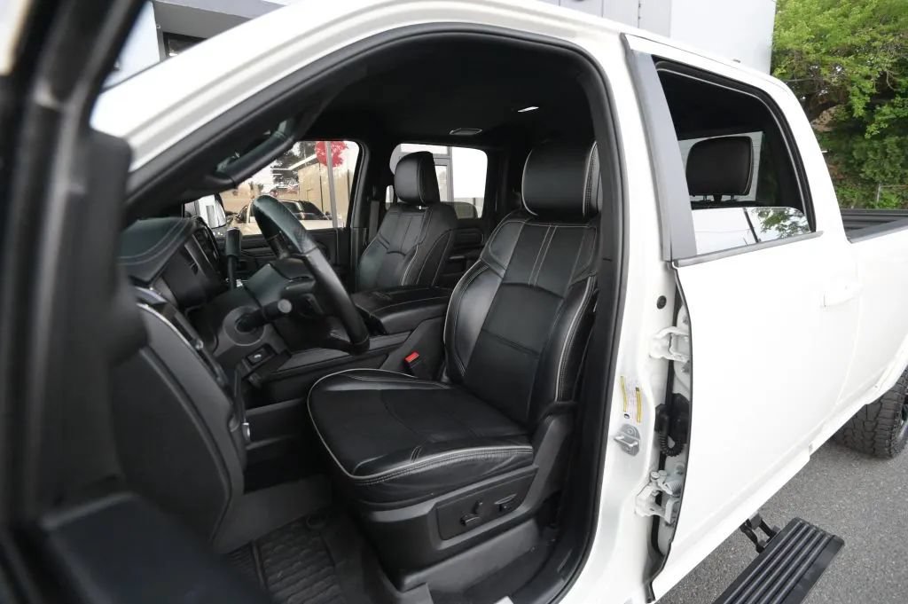 Used 2022 RAM 3500 Limited AWD/4WD image 51