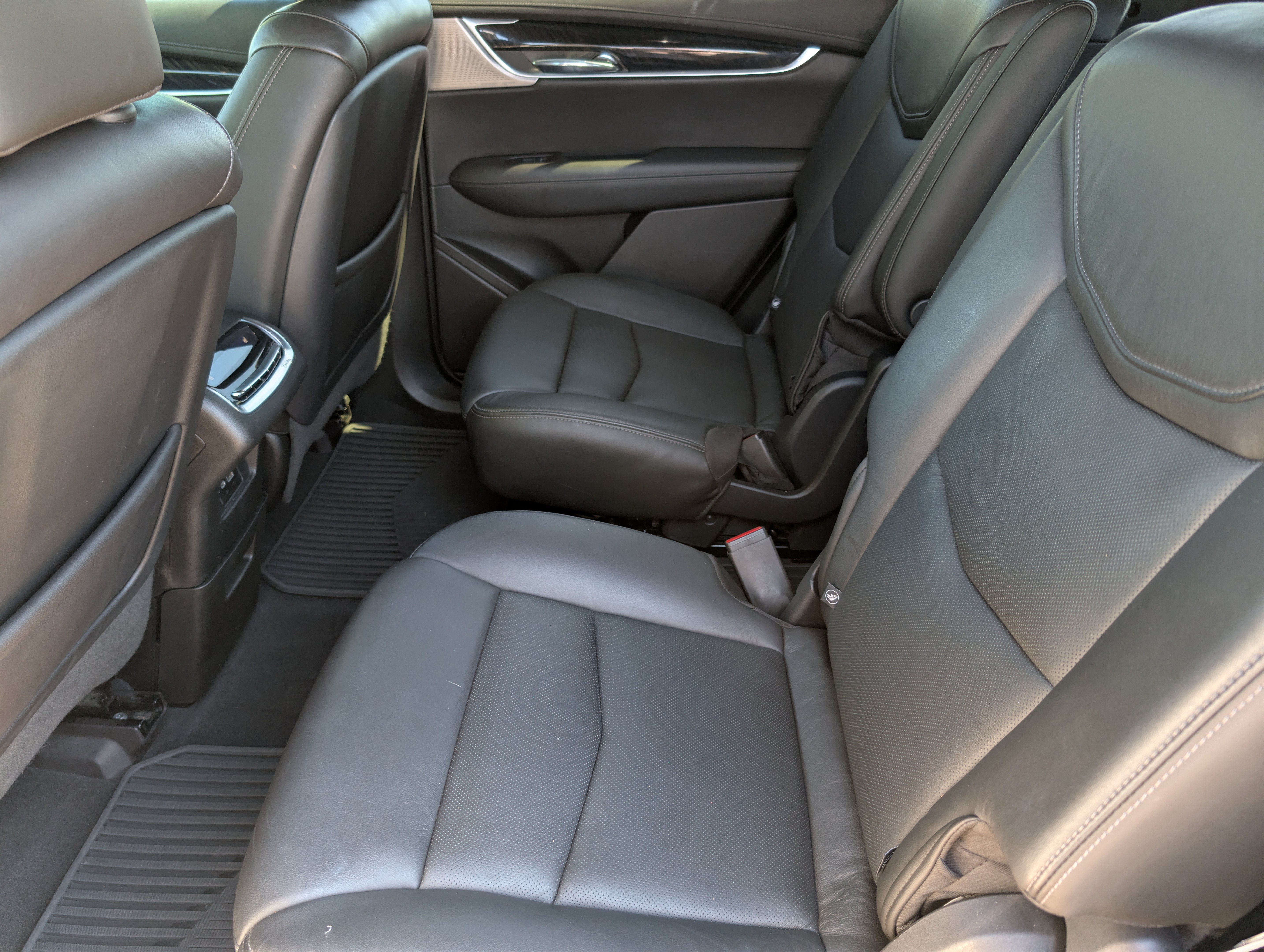 Used 2020 Cadillac XT6 Premium Luxury FWD image 32