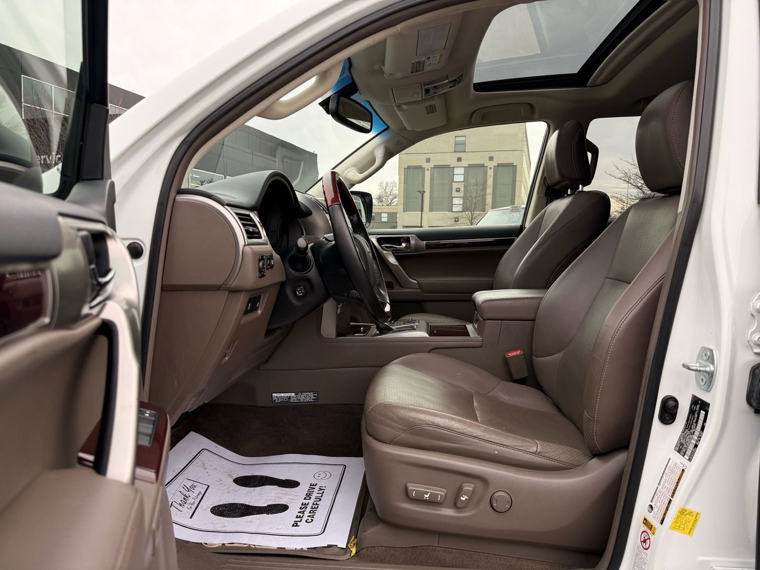 Used 2016 Lexus GX 460 Luxury w/ Preferred Accessory Package image 42