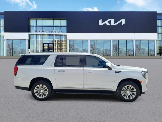 Used 2024 GMC Yukon XL Denali w/ Max Trailering Package AWD/4WD image 4