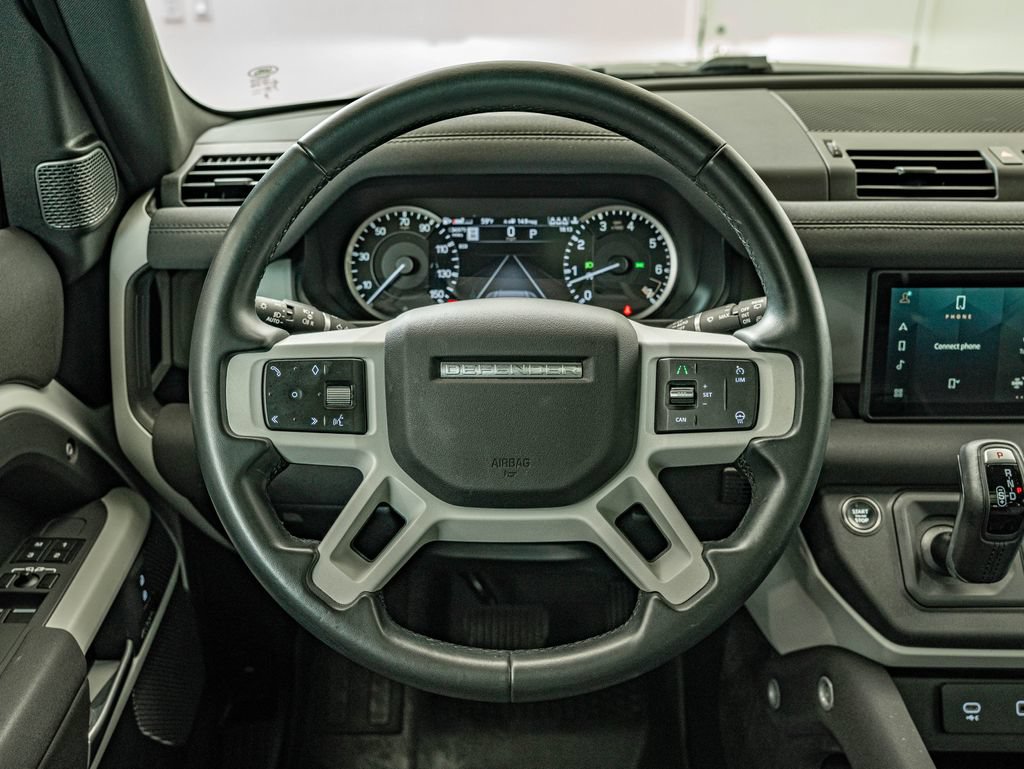 Used 2023 Land Rover Defender 90 X-Dynamic SE AWD/4WD image 22