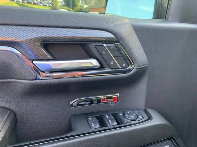 Used 2024 GMC Sierra 1500 AT4 w/ Technology Package AWD/4WD image 23