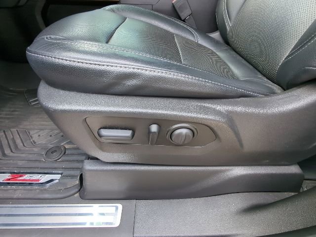 Used 2020 Chevrolet Silverado 1500 RST image 11