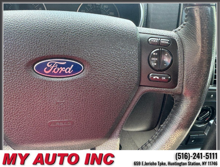 Used 2010 Ford Explorer XLT AWD/4WD image 21