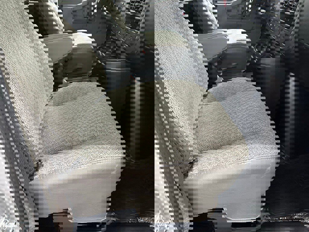 Used 2025 Chevrolet Express 3500 LT w/ LT Preferred Equipment Group image 47