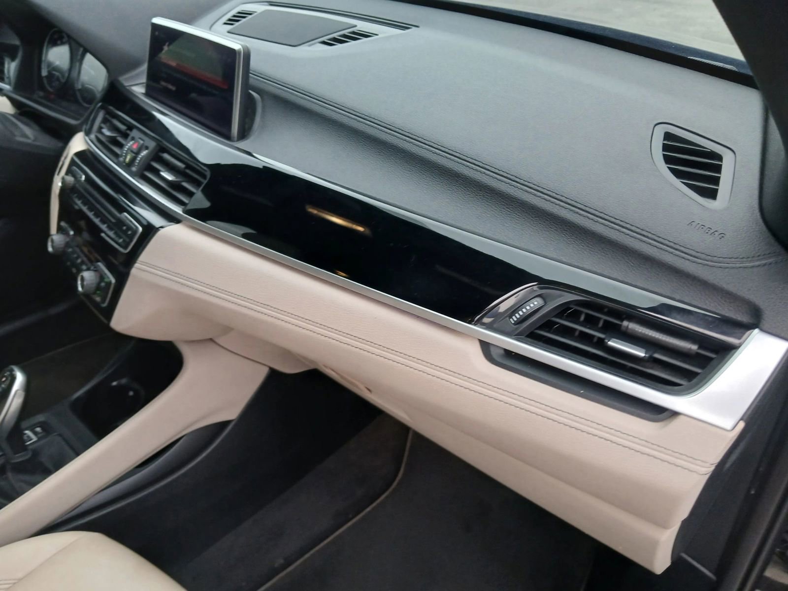 Used 2021 BMW X1 sDrive28i w/ Convenience Package FWD image 18