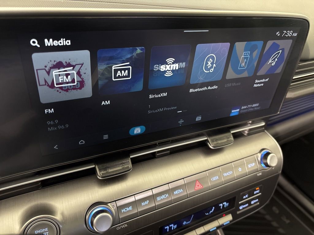 Used 2025 Hyundai Kona Limited image 31