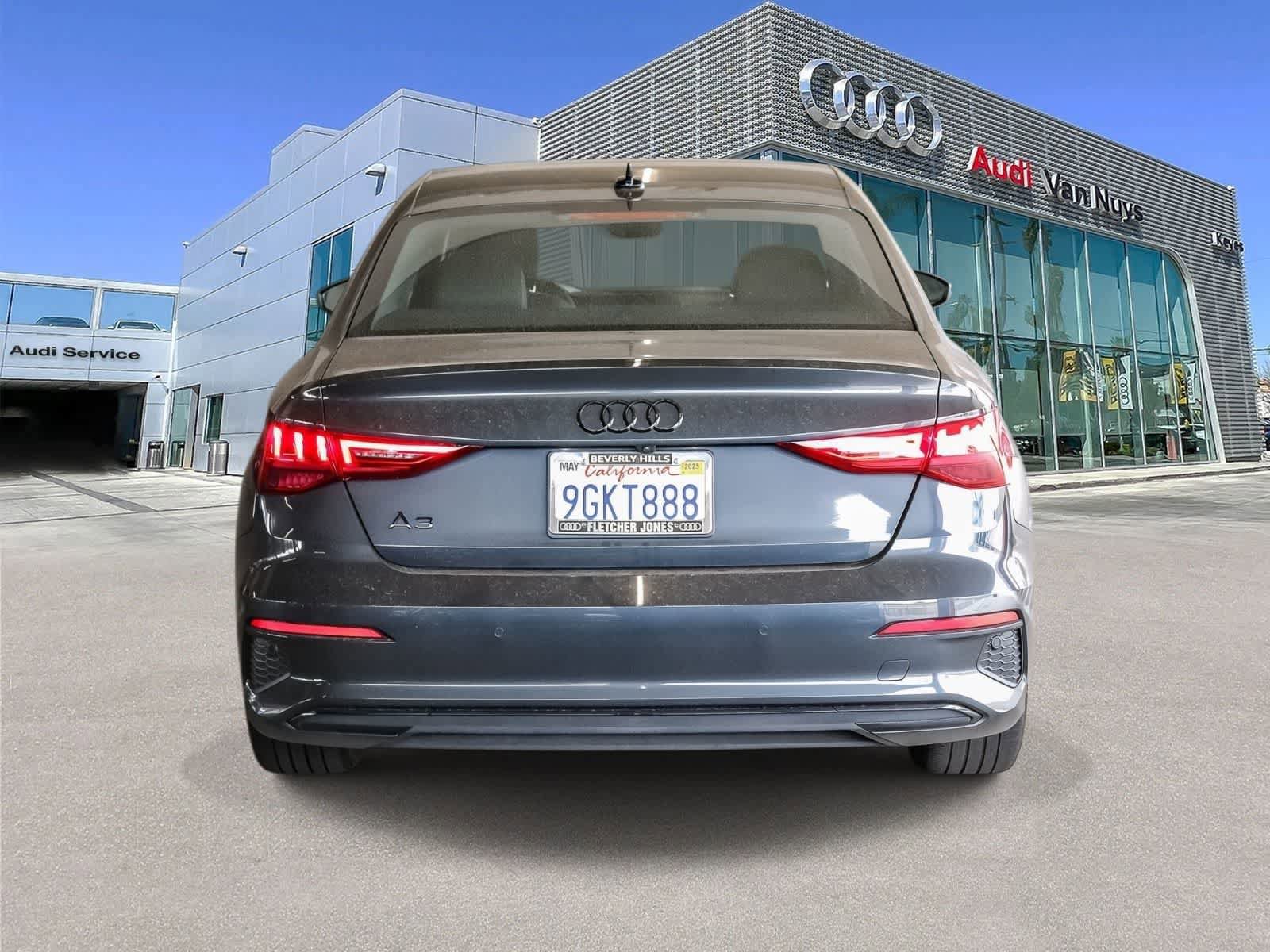 Used 2023 Audi A3 2.0T Premium Plus w/ Premium Plus Package FWD image 3