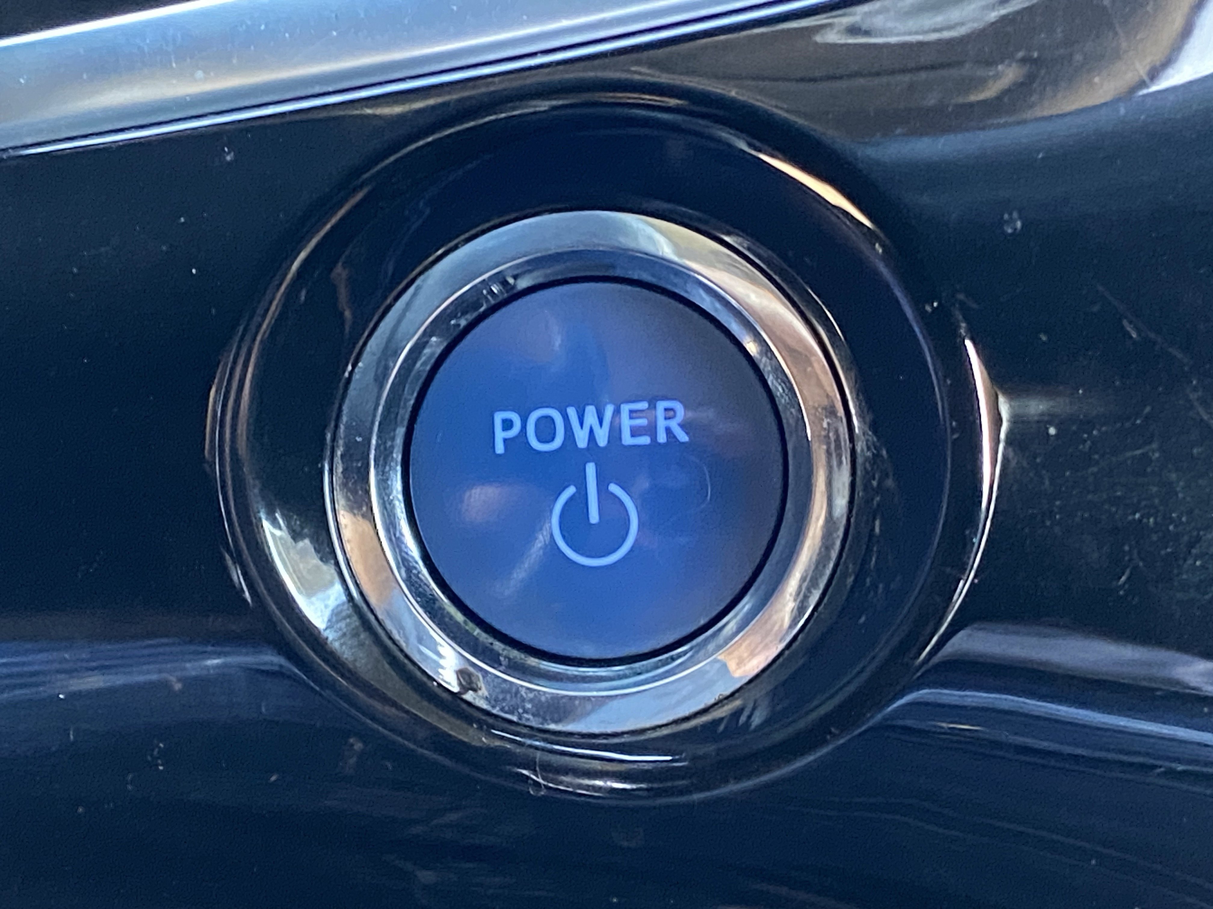 Used 2018 Toyota Prius Prime Advanced FWD image 24