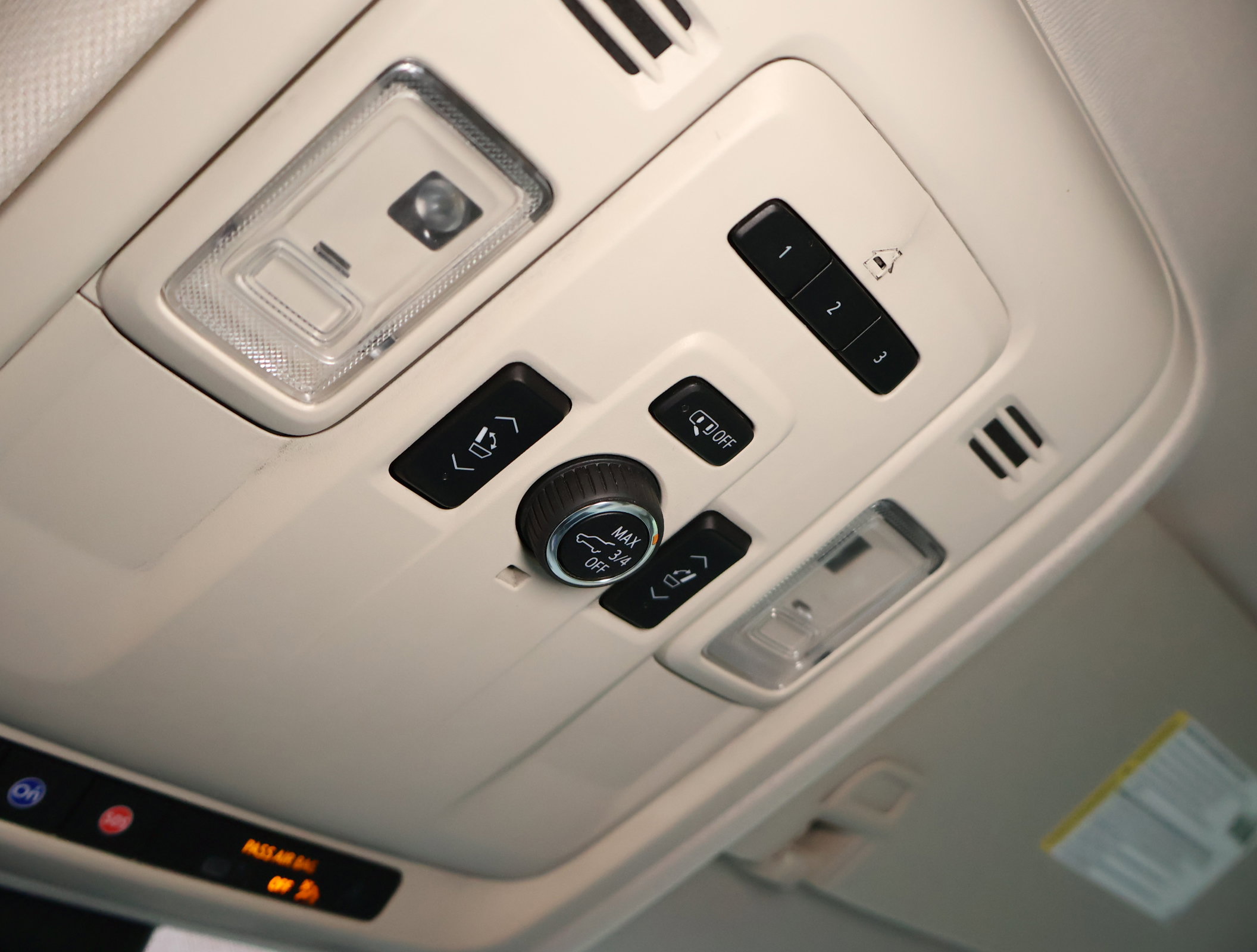 Used 2021 GMC Yukon Denali image 24