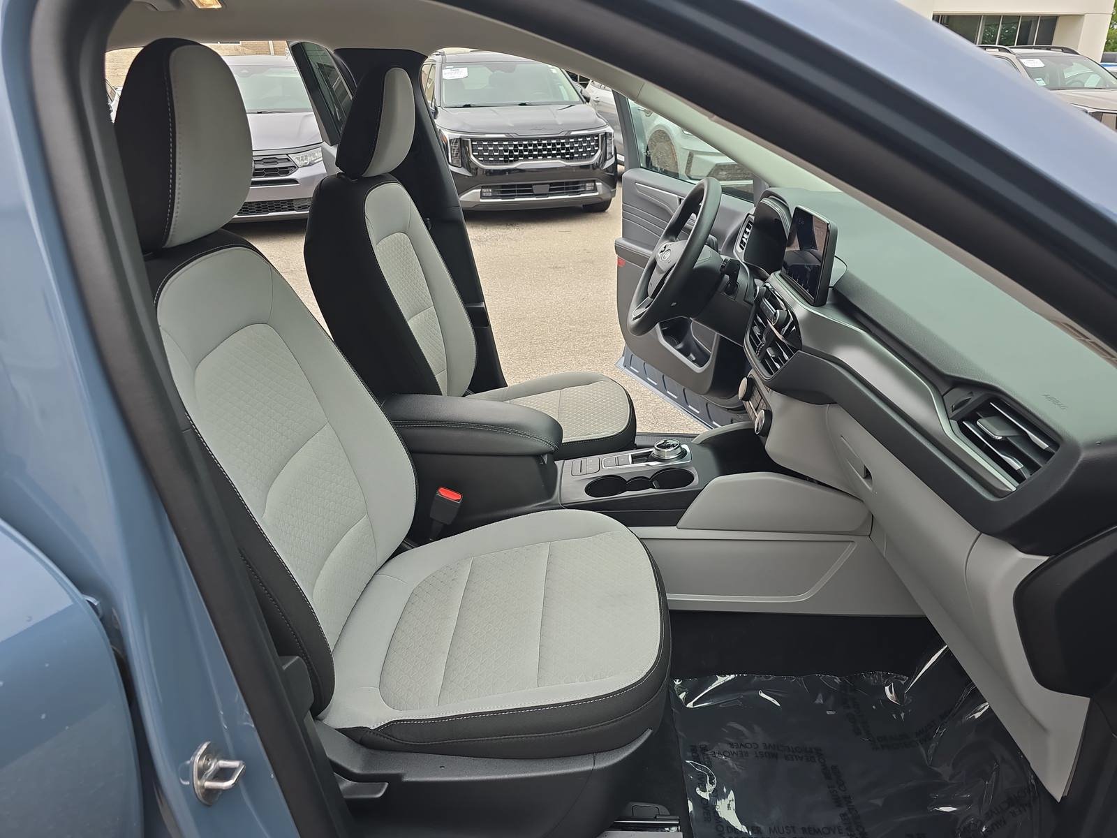 Used 2026 Ford Escape Active AWD/4WD image 10