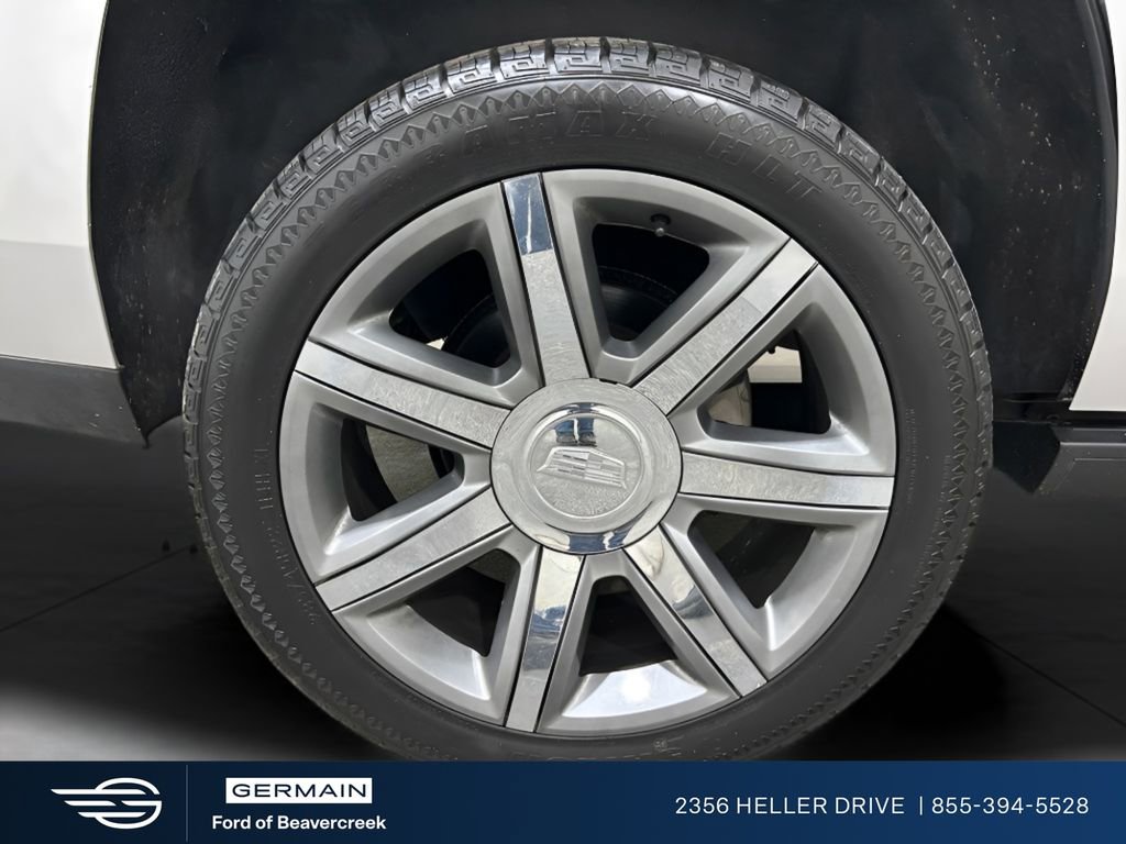 Used 2016 Cadillac Escalade Premium RWD image 26