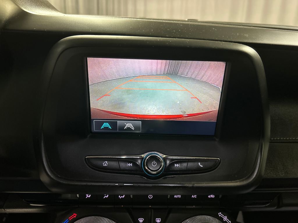 Used 2018 Chevrolet Camaro LT image 17