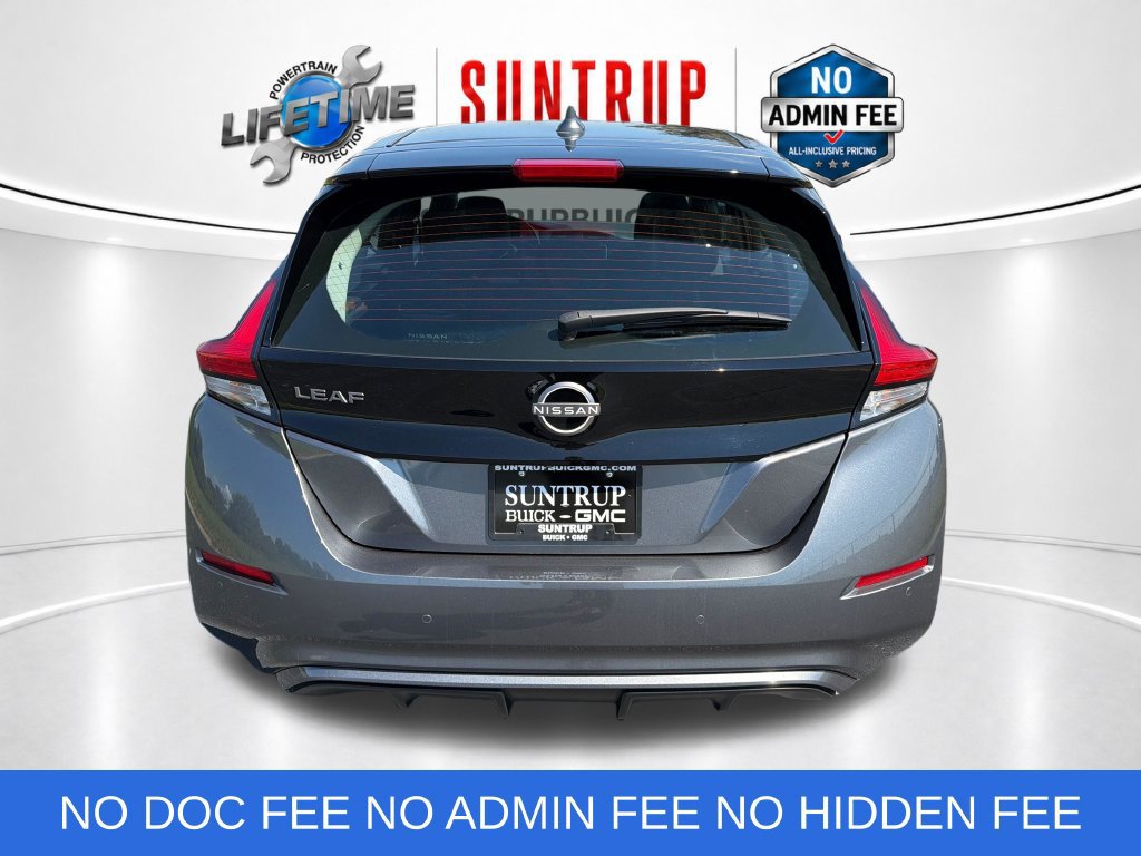 Used 2024 Nissan Leaf S FWD image 4