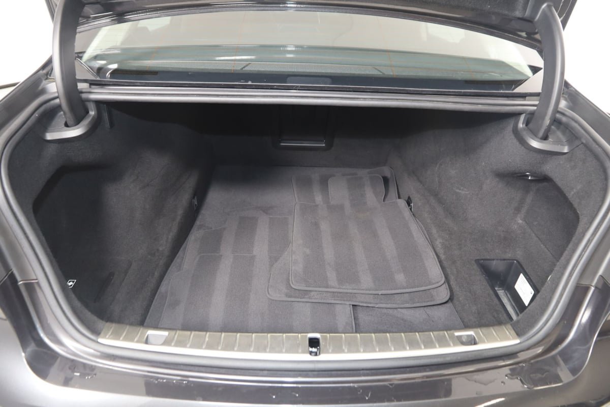 Used 2020 BMW 750i xDrive AWD/4WD image 54