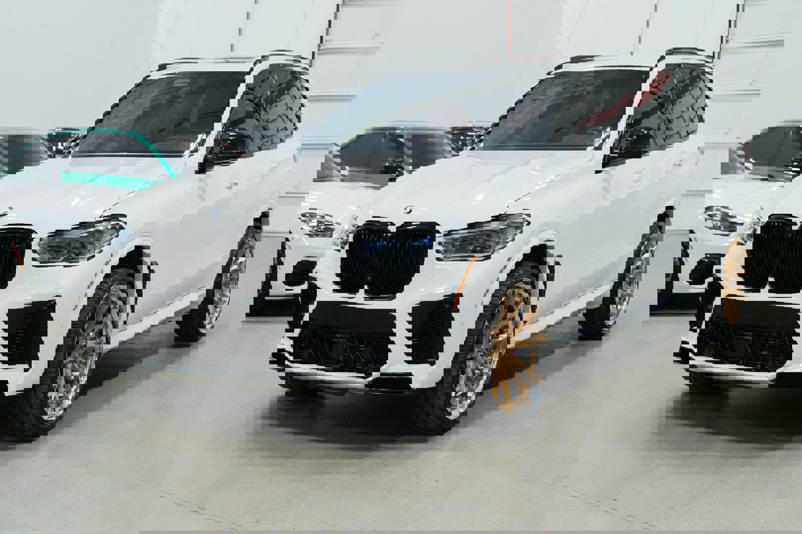 Used 2021 BMW X5 M w/ Competition Package image 3