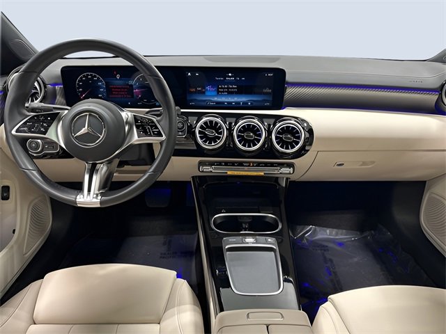 Used 2024 Mercedes-Benz CLA 250 4MATIC image 13