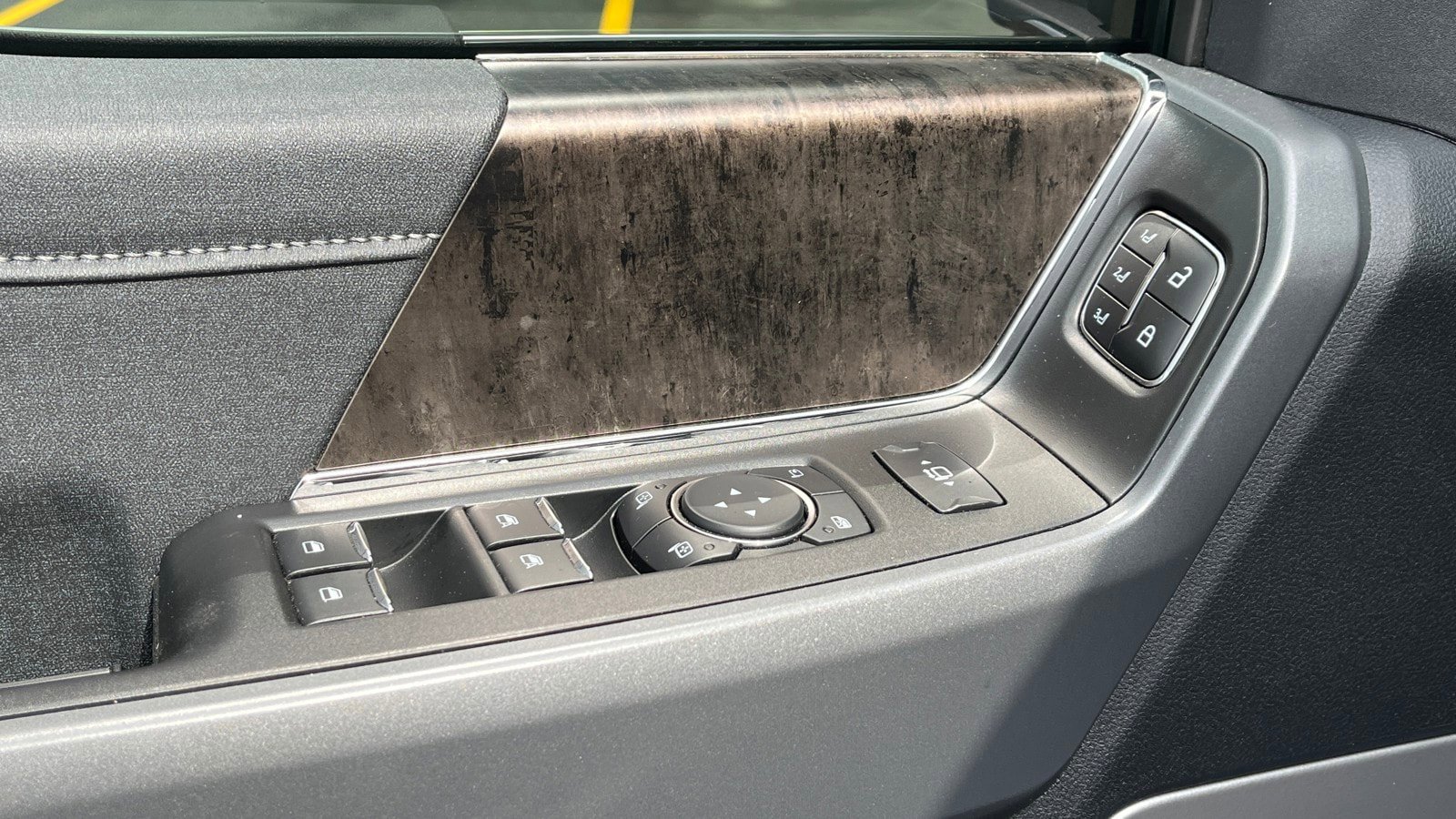 Used 2024 Ford F250 Lariat w/ Lariat Ultimate Package image 13