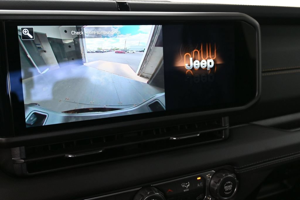New 2026 Jeep Gladiator Willys AWD/4WD image 21