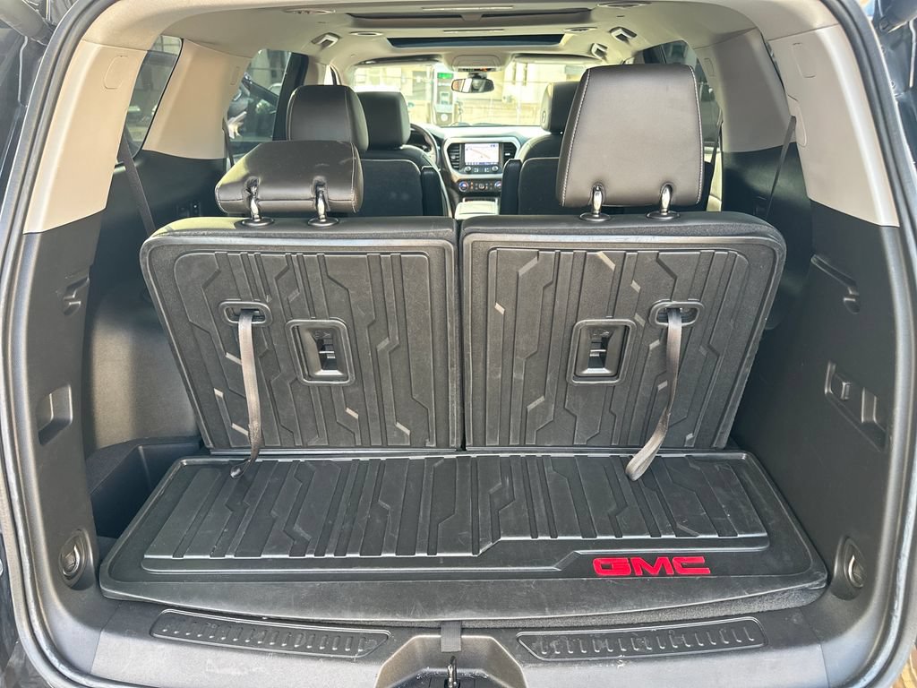 Used 2022 GMC Acadia SLT w/ Elevation Edition FWD image 29