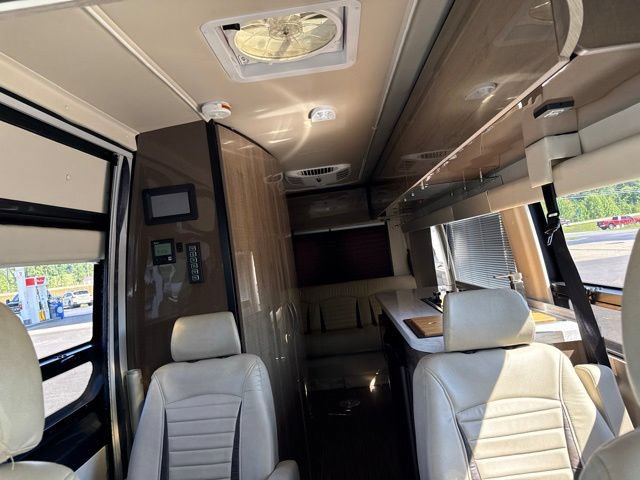 Used 2016 Mercedes-Benz Sprinter 3500 image 13