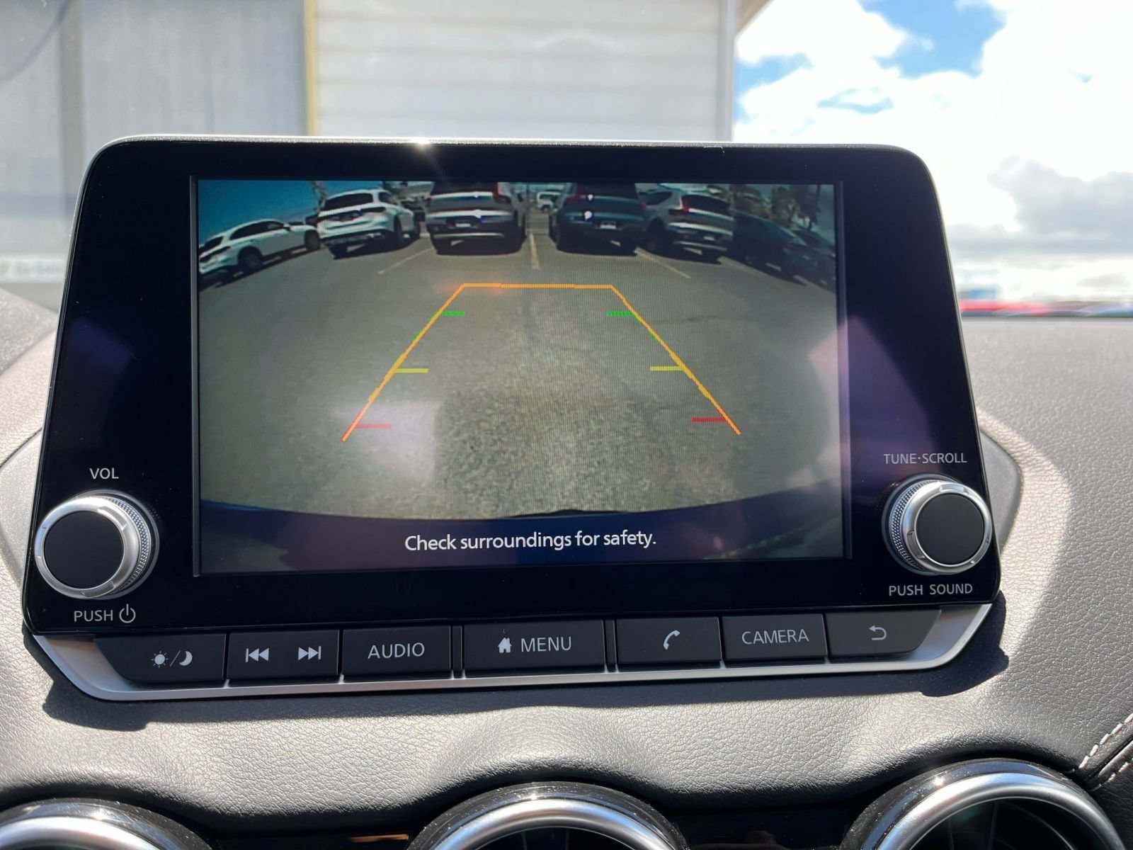 Used 2025 Nissan Sentra SV FWD image 22