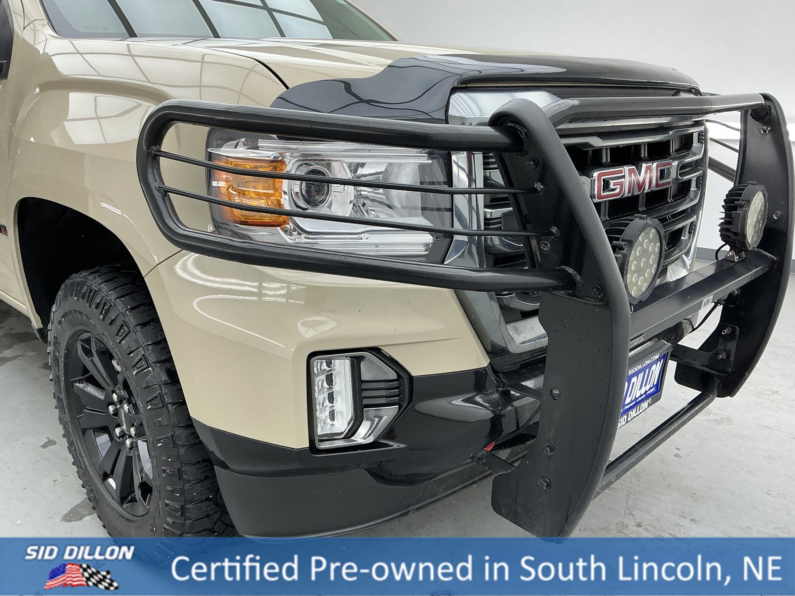 Used 2022 GMC Canyon AT4 image 23