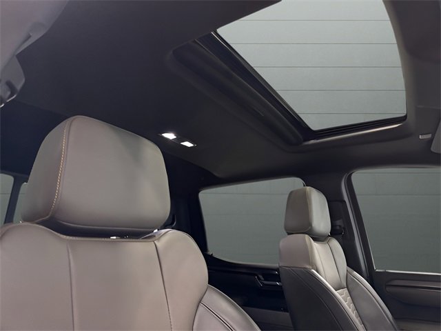 Used 2024 Chevrolet Silverado 1500 ZR2 w/ Technology Package image 36