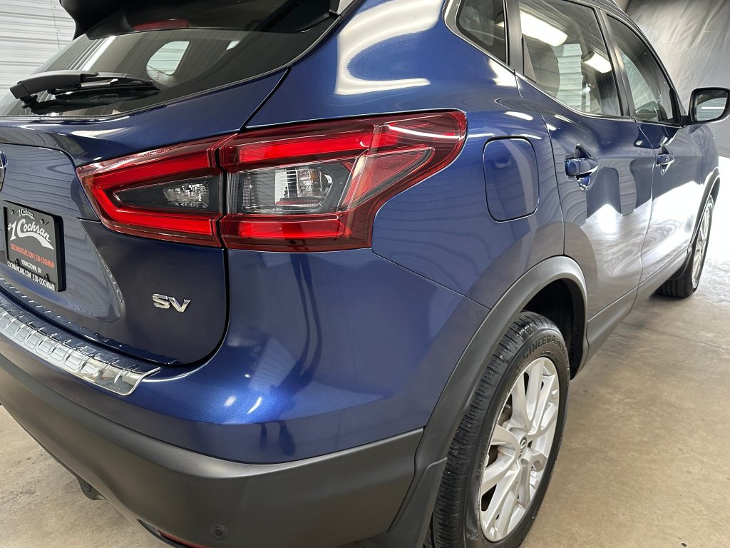Used 2021 Nissan Rogue Sport SV FWD image 24