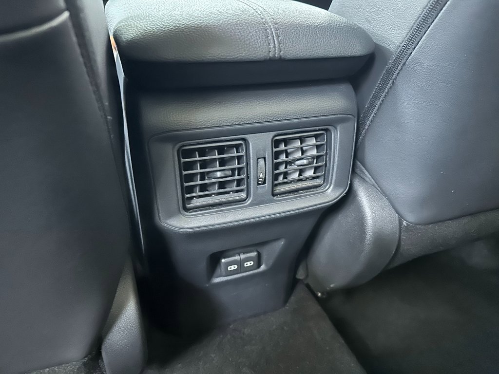 Used 2024 Toyota RAV4 Adventure image 35