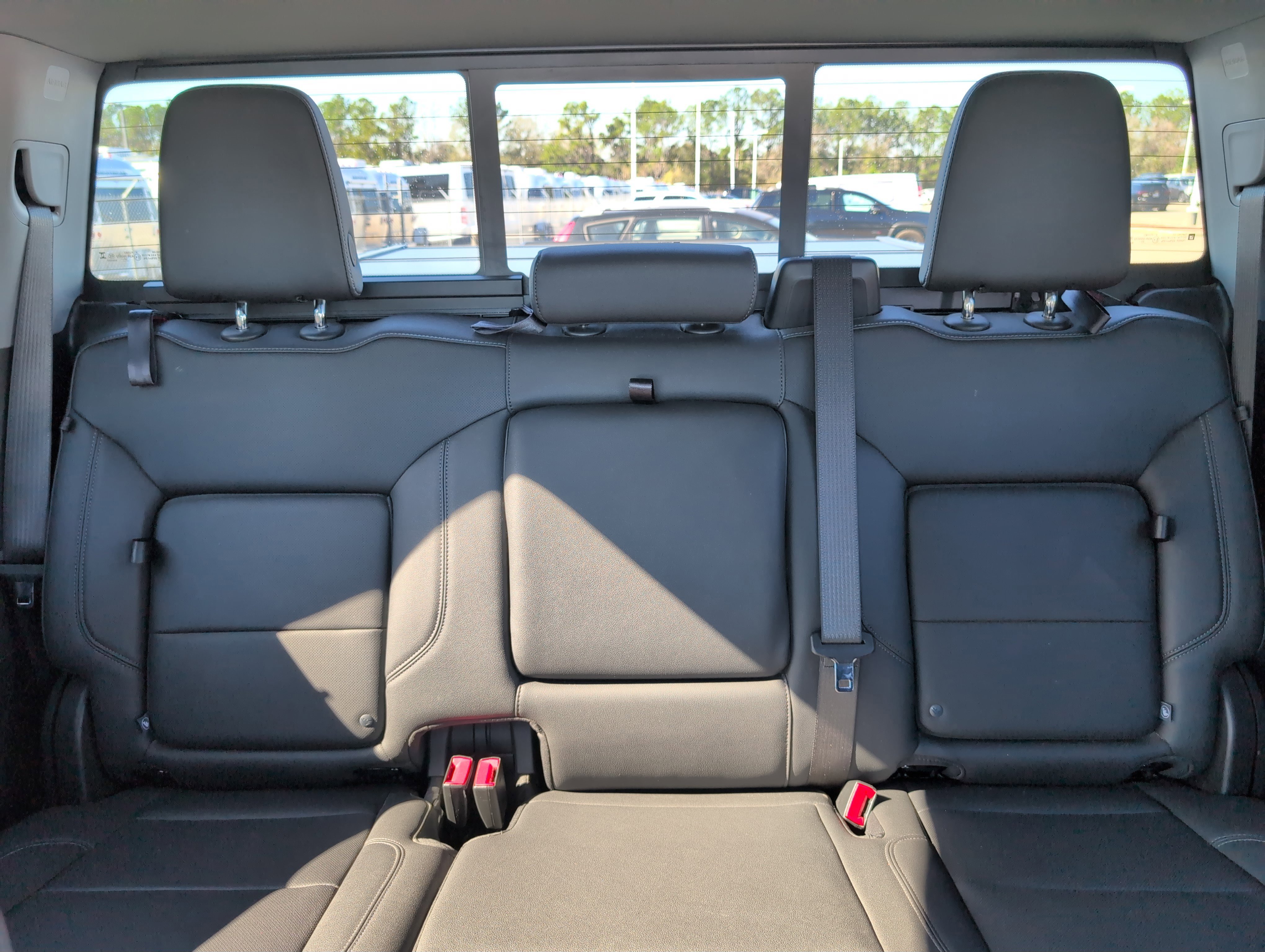 Used 2024 Chevrolet Silverado 1500 LTZ w/ LTZ Convenience Package II image 28