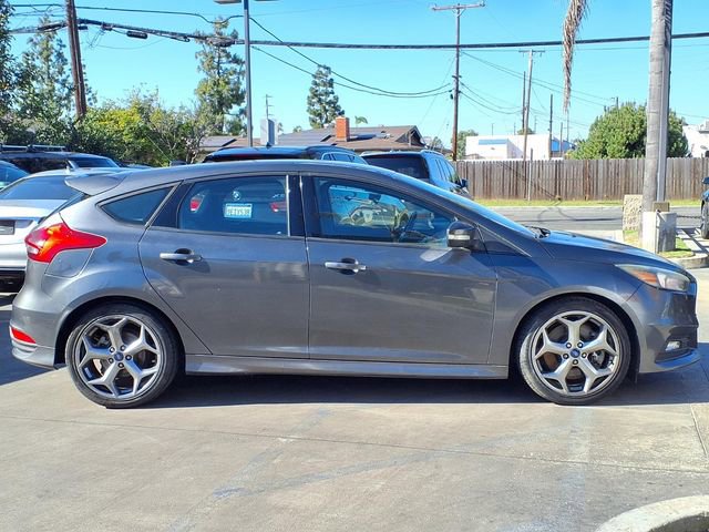 Used 2016 Ford Focus ST image 6
