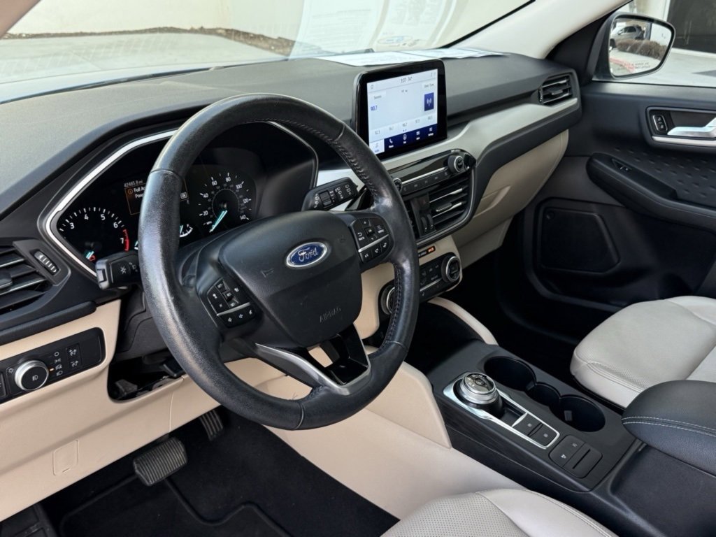 Used 2020 Ford Escape SEL image 21